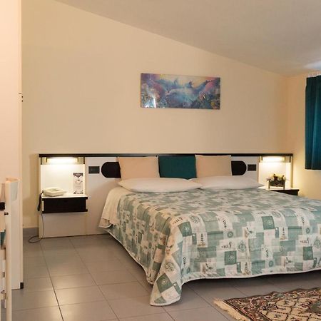 Hotel Falisco Fabrica di Roma ภายนอก รูปภาพ