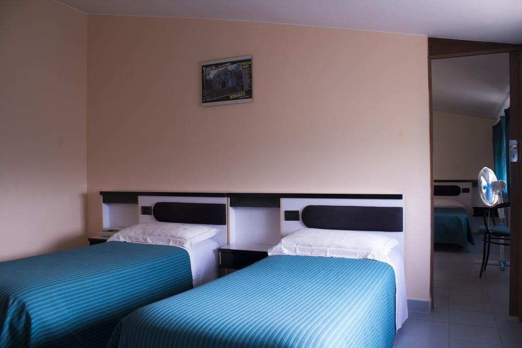 Hotel Falisco Fabrica di Roma ห้อง รูปภาพ