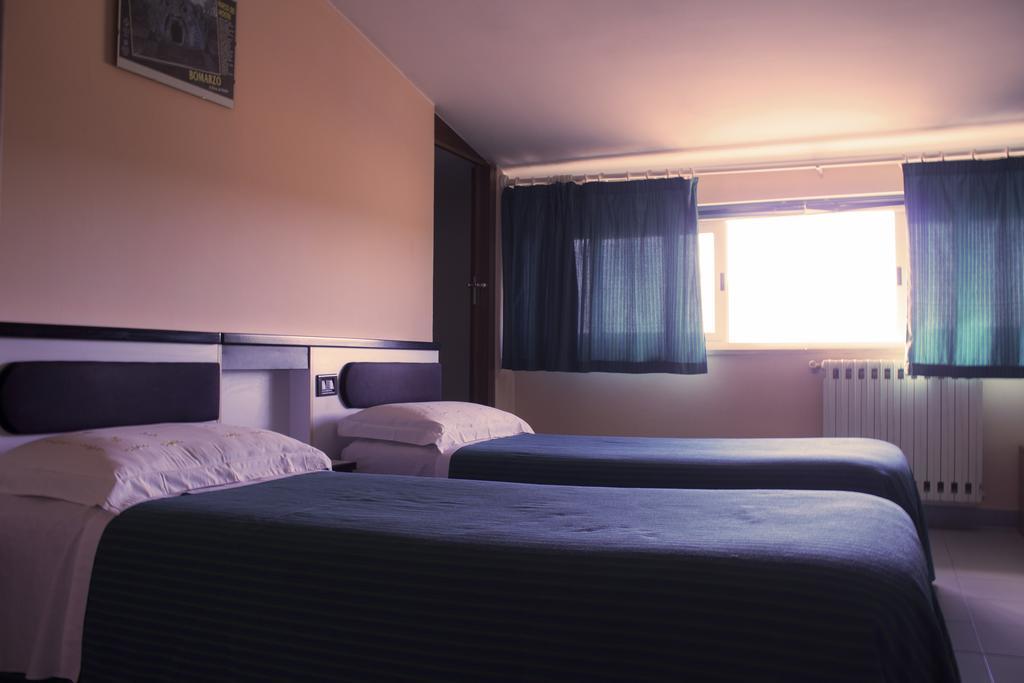 Hotel Falisco Fabrica di Roma ห้อง รูปภาพ